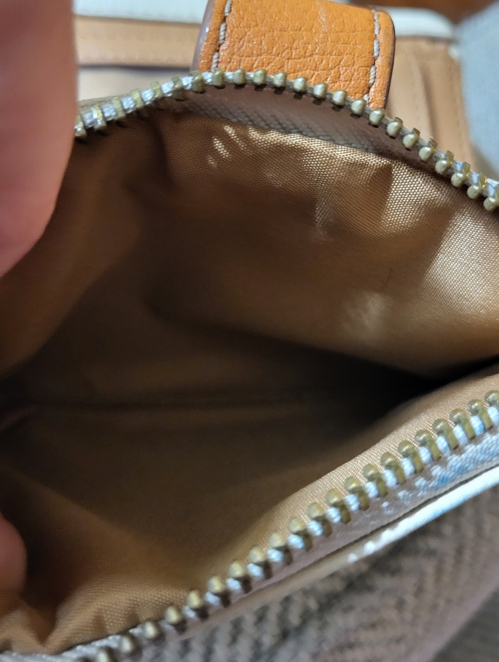 Fossil Lainie Multifunction Two Tone Leather Wallet - Picture 7 of 9